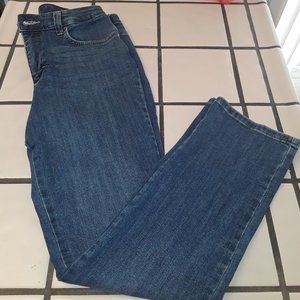 LEE - SIZE 4, WOMENS RELAXED FIT STRAIGHT LEG HIGH RISE JEANS